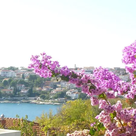 Luna Apartman Trogir