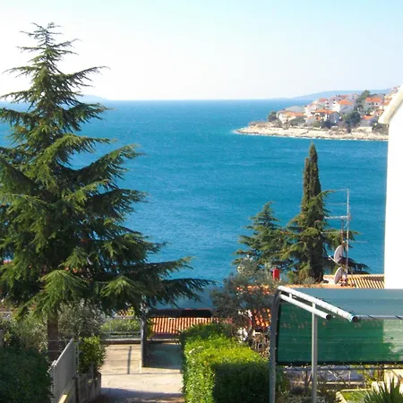 Apartman Luna *